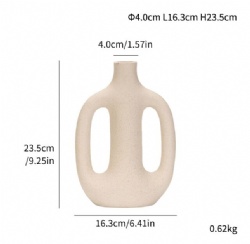 DM135 ceramic vase