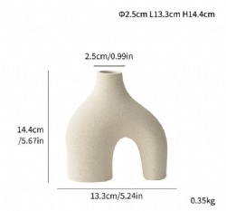 DM147 ceramic vase