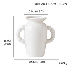 DM27 ceramic vase