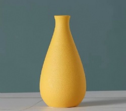 TM36 ceramic vase