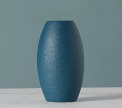 TM41 ceramic vase