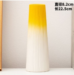 TM47 ceramic vase