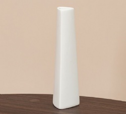 TM51 ceramic vase